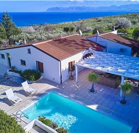 3 bedroom villa with pool and sea views near Scopello, sleeps 6